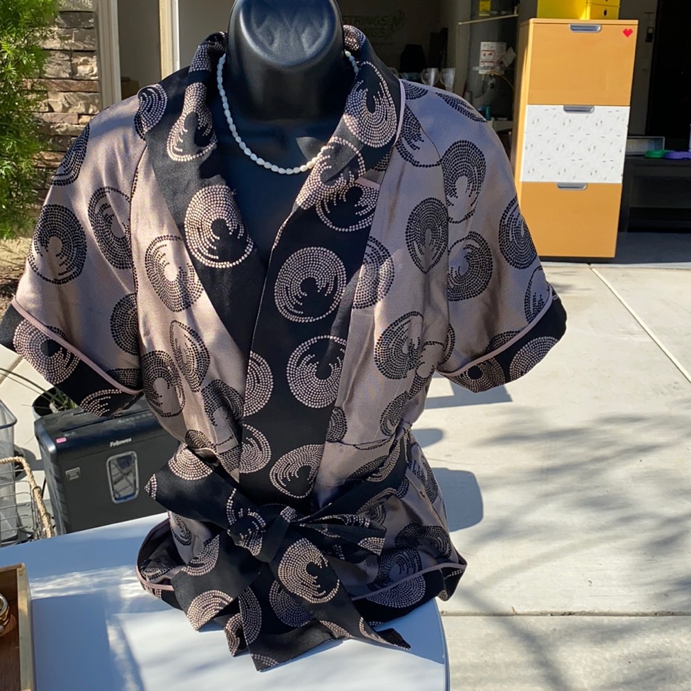 BCBG jacquard kimono wrap top